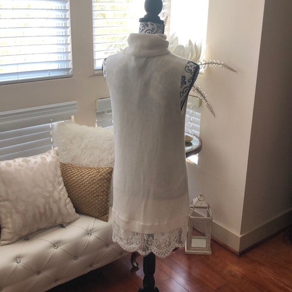 Sweater - Picture 3 of 4